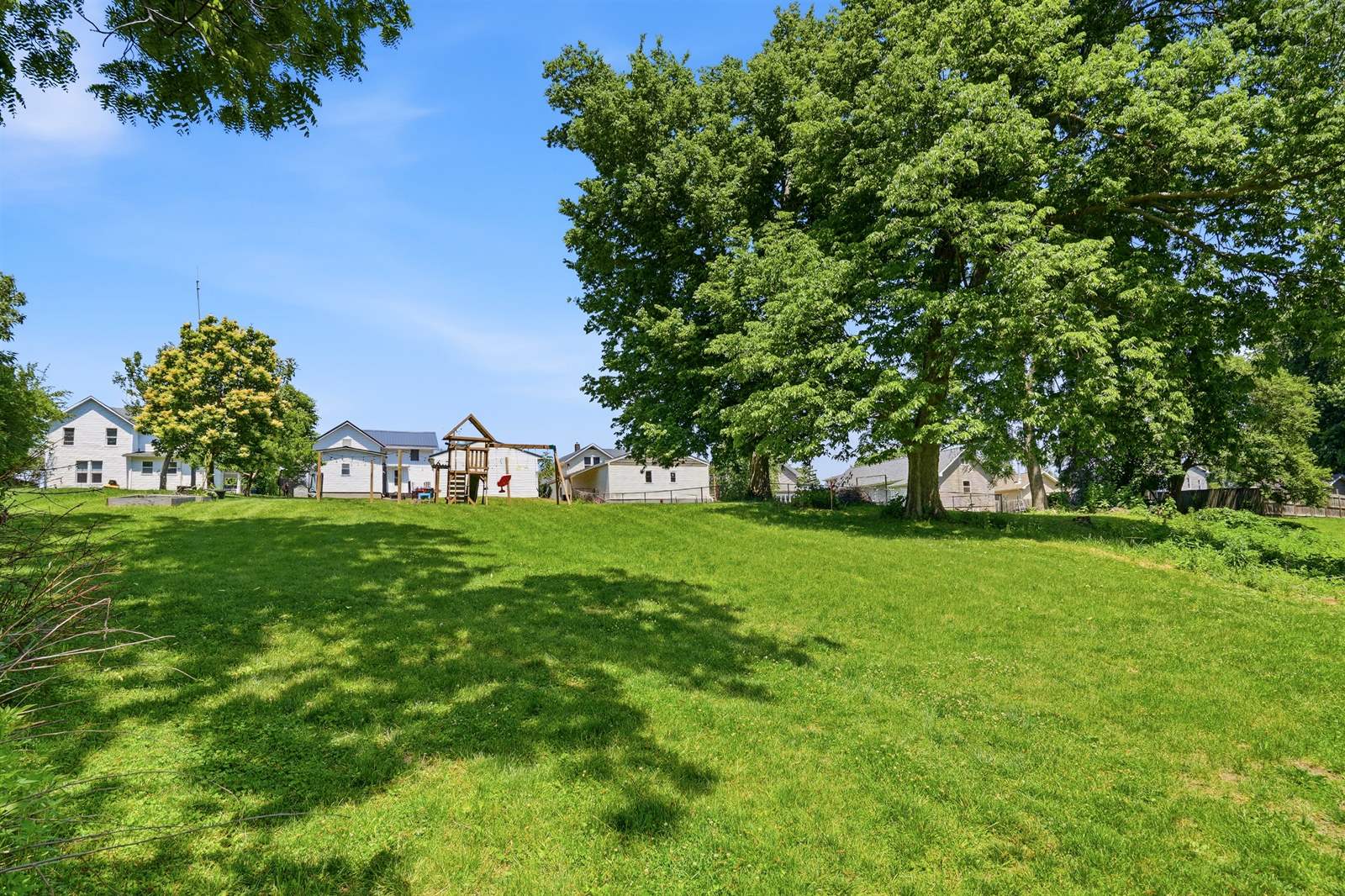 896 Climer St, Muscatine, IA 52761