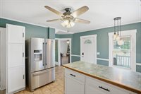 896 Climer St, Muscatine, IA 52761