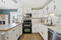 896 Climer St, Muscatine, IA 52761