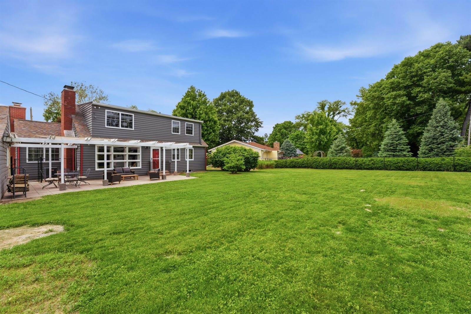 3215 34th Street, Rock Island, IL 61201