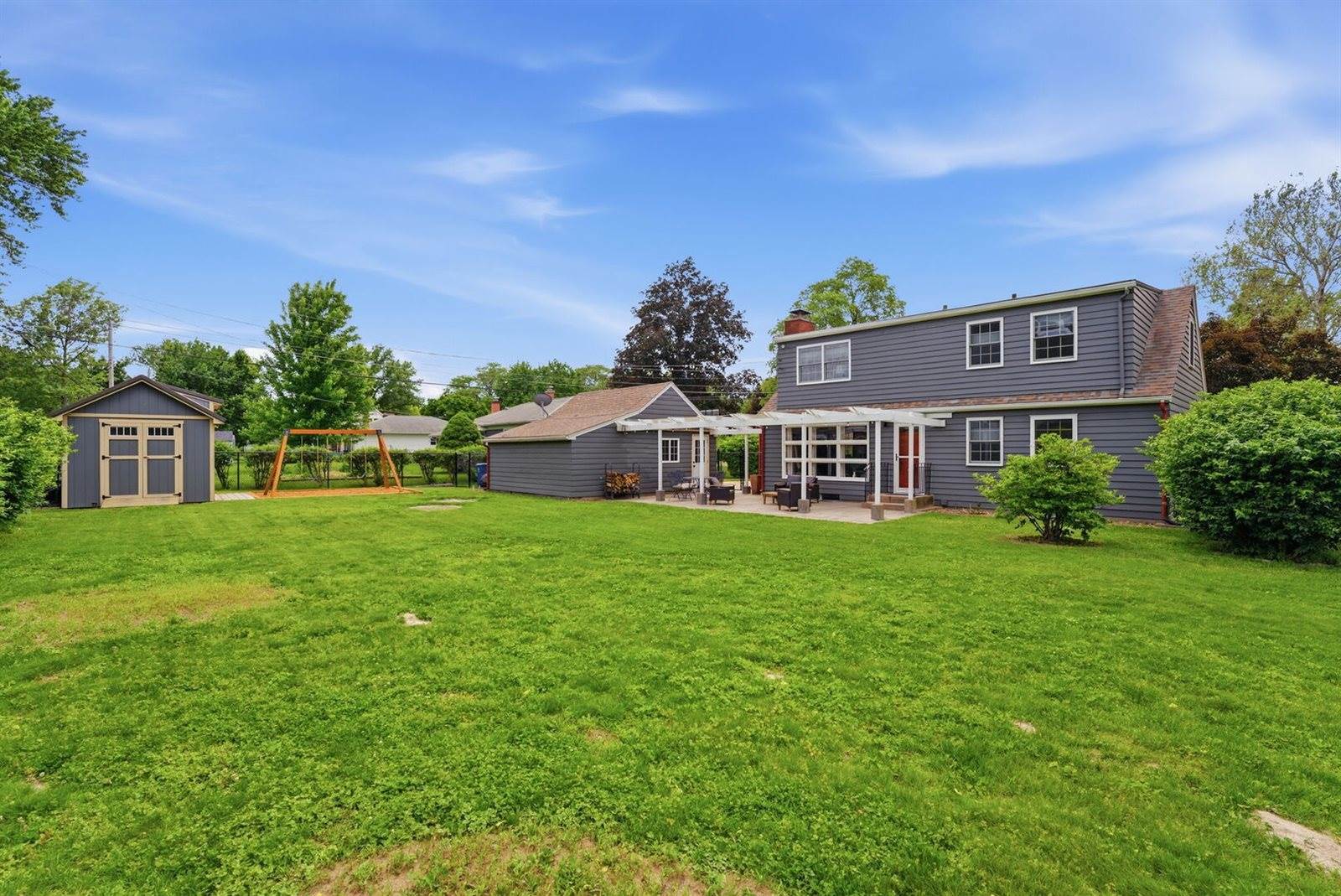 3215 34th Street, Rock Island, IL 61201