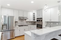 37 Jefferson Dr, Lexington, MA 02420