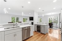 37 Jefferson Dr, Lexington, MA 02420
