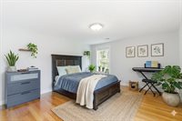 37 Jefferson Dr, Lexington, MA 02420