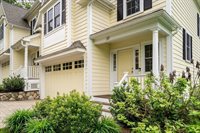 37 Jefferson Dr, Lexington, MA 02420