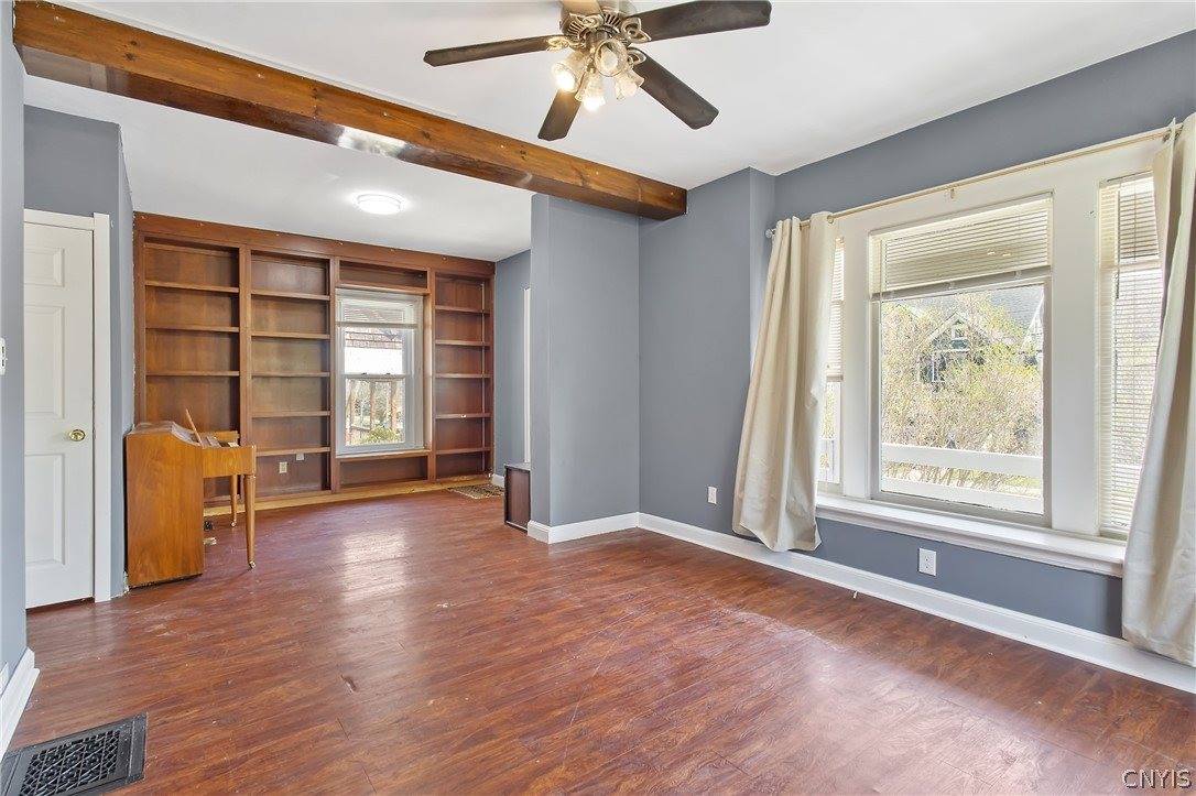 125 Kensington & Lancaster Road, Syracuse, NY 13210