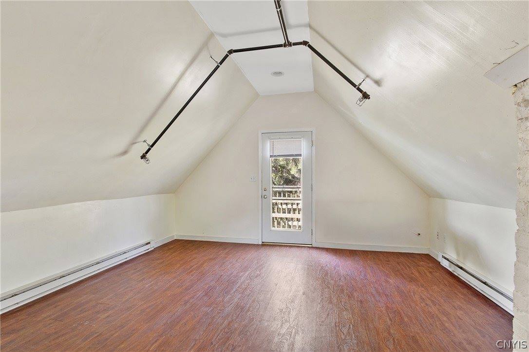 125 Kensington & Lancaster Road, Syracuse, NY 13210