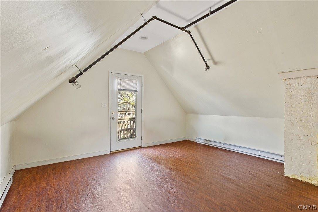 125 Kensington & Lancaster Road, Syracuse, NY 13210