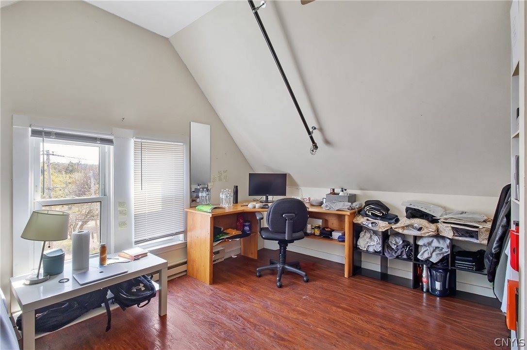 125 Kensington & Lancaster Road, Syracuse, NY 13210