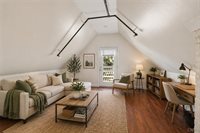 125 Kensington & Lancaster Road, Syracuse, NY 13210