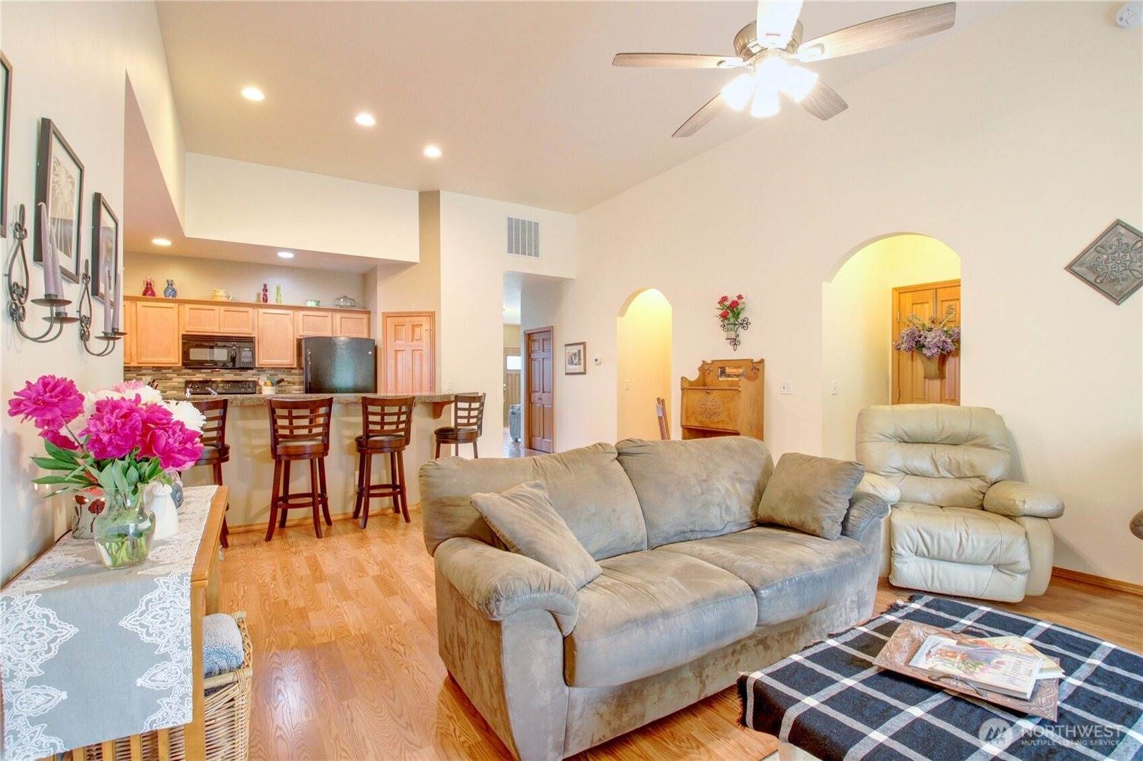 1902 Tundra Loop, Mount Vernon, WA 98273