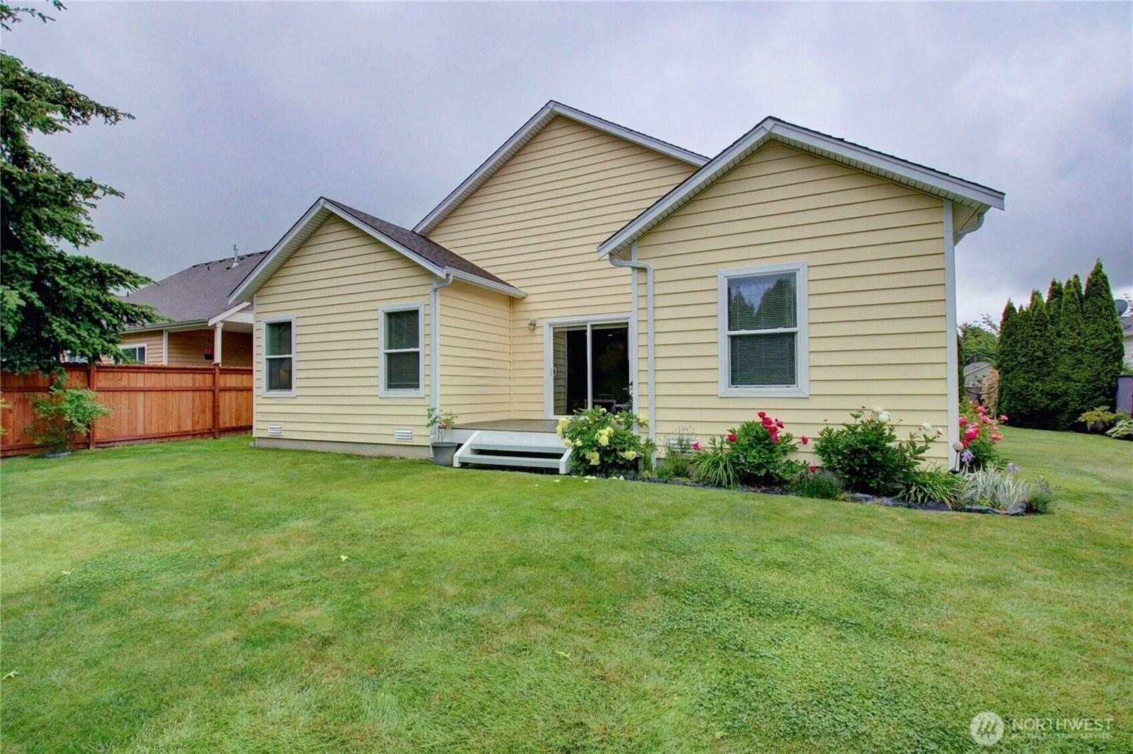 1902 Tundra Loop, Mount Vernon, WA 98273