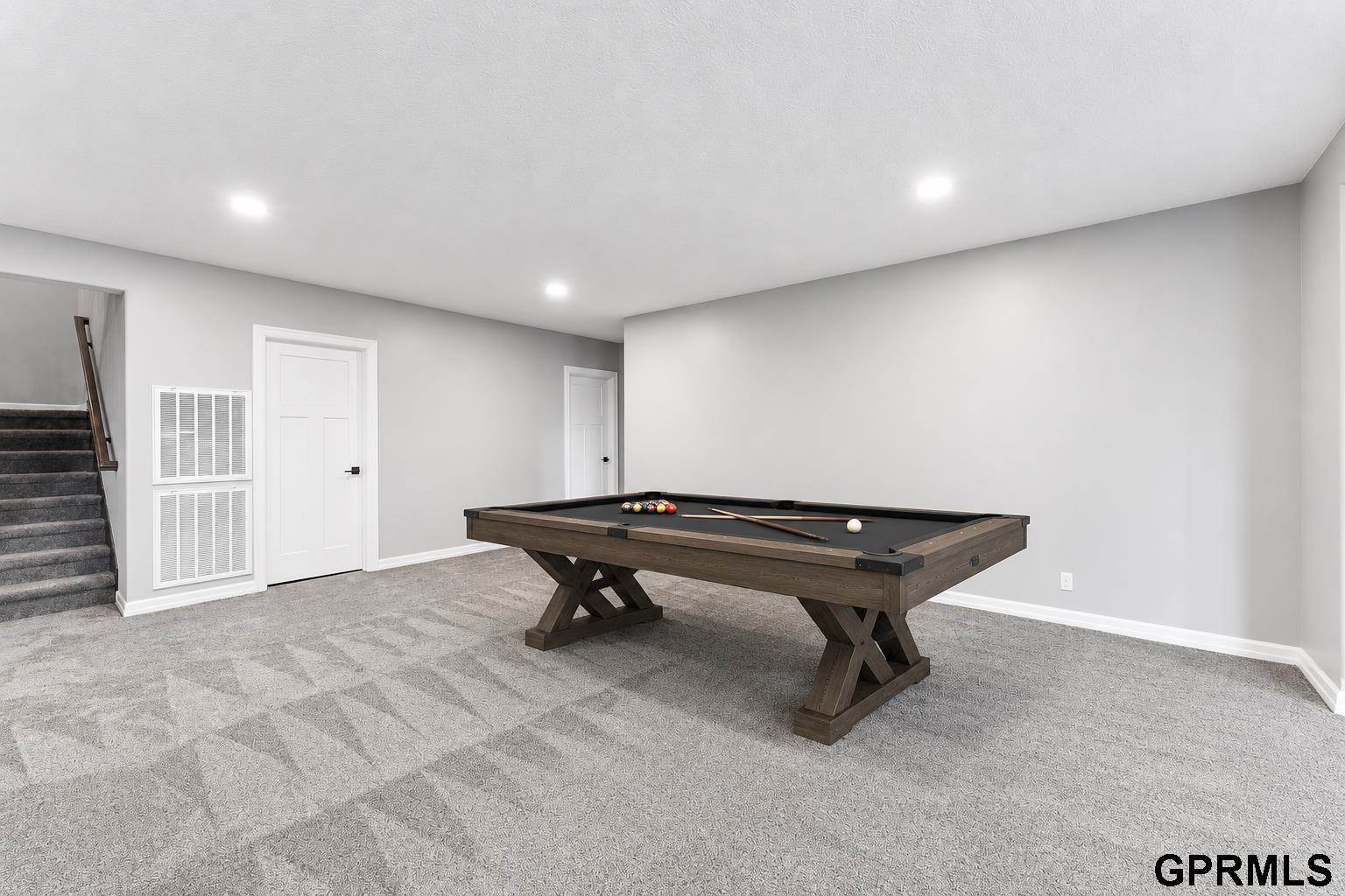 11207 North 170Th Street, Bennington, NE 68007