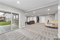 11207 North 170Th Street, Bennington, NE 68007