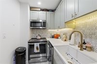160 Commonwealth Ave, Boston, MA 02116