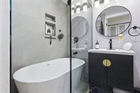 160 Commonwealth Ave, Boston, MA 02116