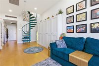 160 Commonwealth Ave, Boston, MA 02116