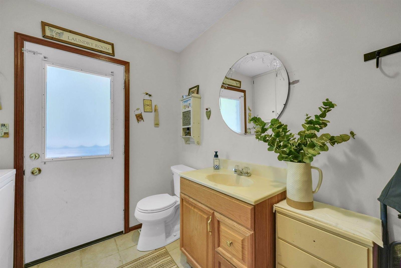 6412 East Higgins Lake Drive, Roscommon, MI 48653