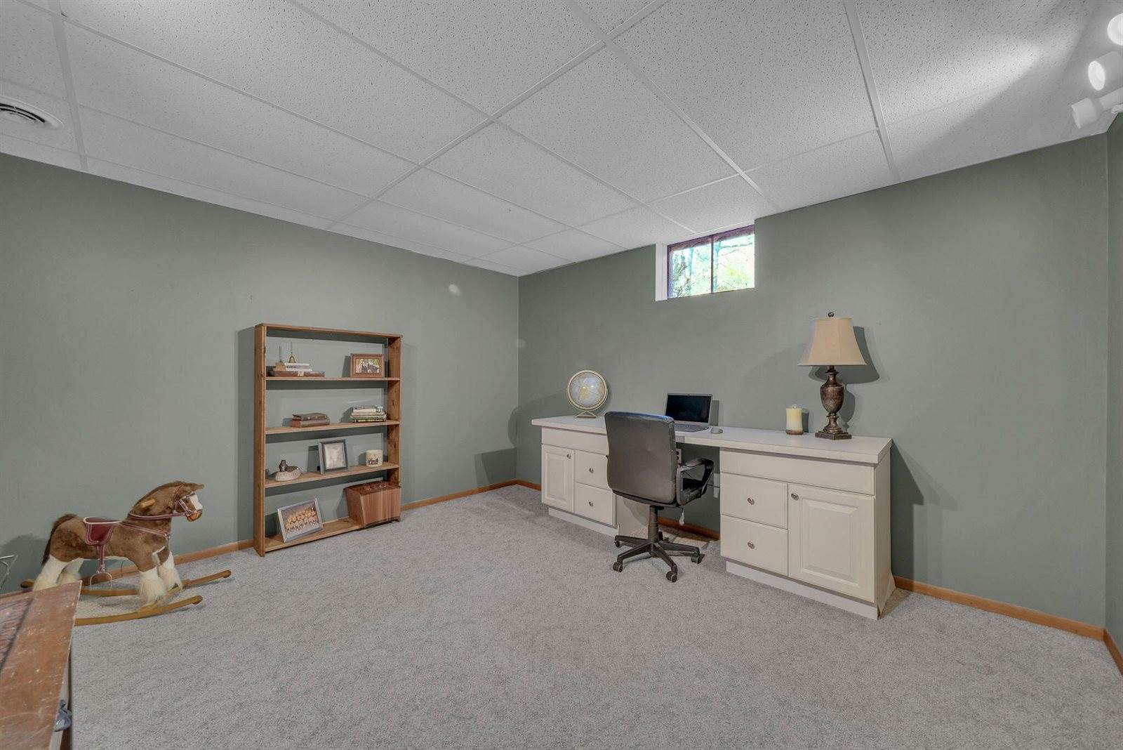 6412 East Higgins Lake Drive, Roscommon, MI 48653