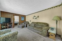6412 East Higgins Lake Drive, Roscommon, MI 48653