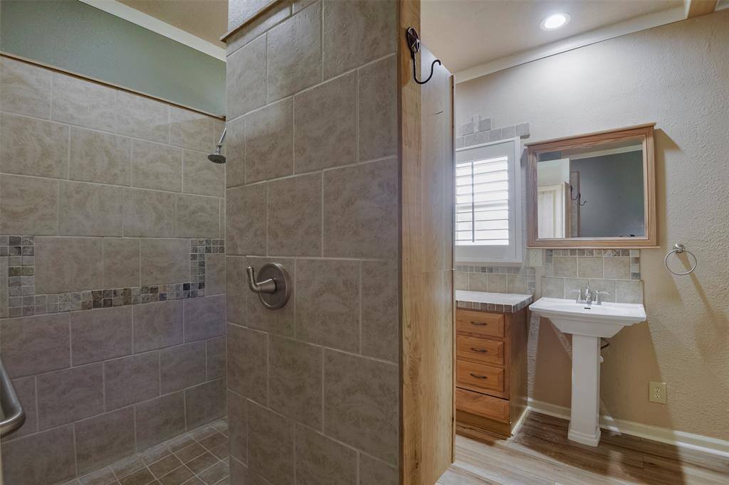 3625 Carla Court, Granbury, TX 76049