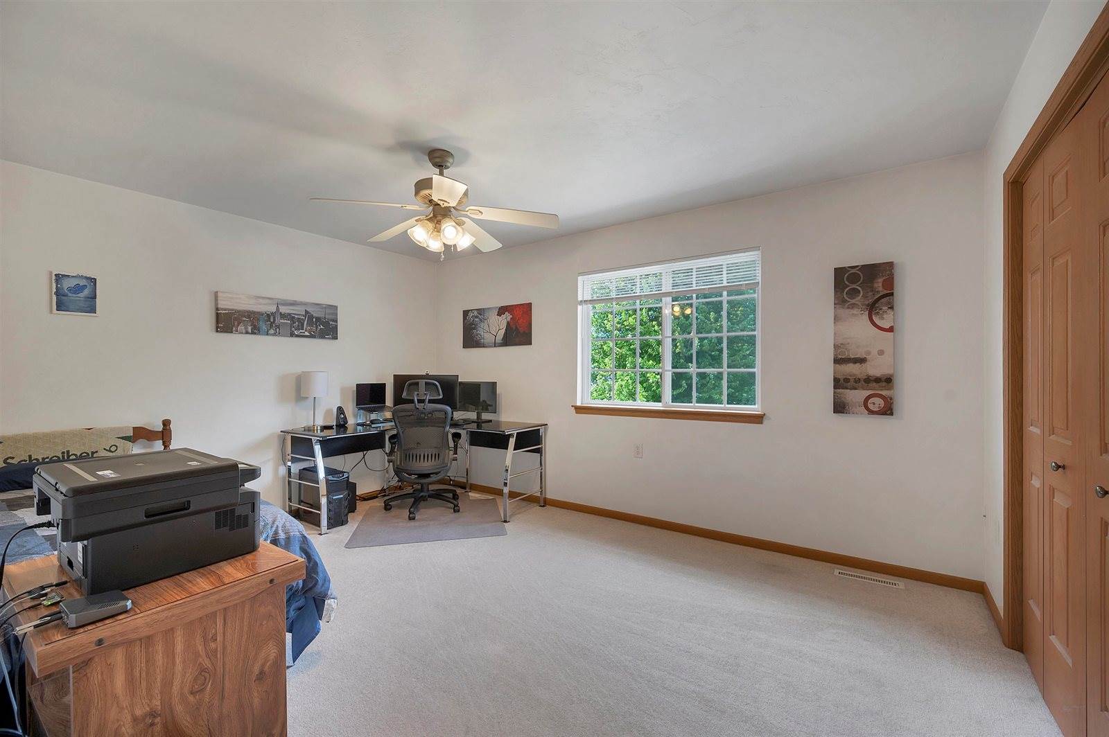 1909 Riverside Drive, Green Bay, WI 54313