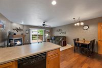 1909 Riverside Drive, Green Bay, WI 54313