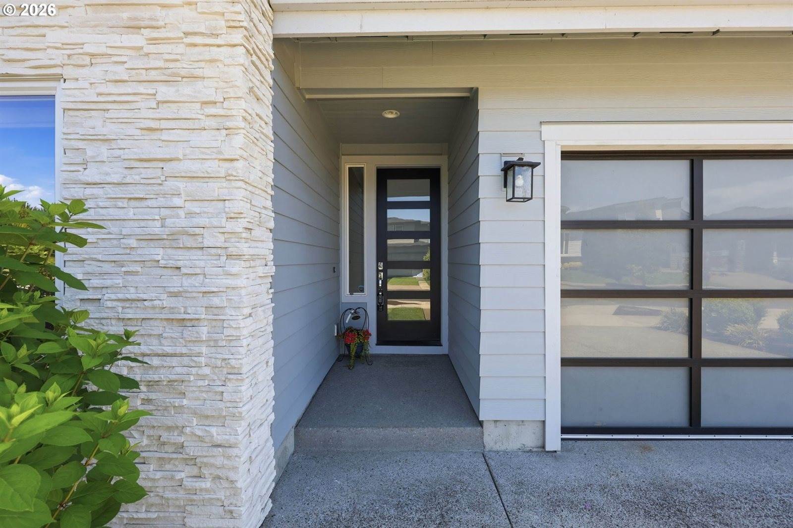8100 SW Ryber Rd, Wilsonville, OR 97070