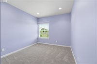 8100 SW Ryber Rd, Wilsonville, OR 97070