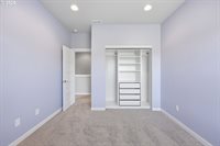 8100 SW Ryber Rd, Wilsonville, OR 97070