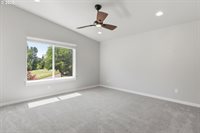 8100 SW Ryber Rd, Wilsonville, OR 97070