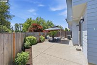 8100 SW Ryber Rd, Wilsonville, OR 97070