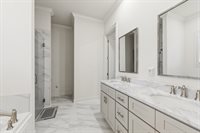 206 Oak Village Drive, Scott, LA 70583