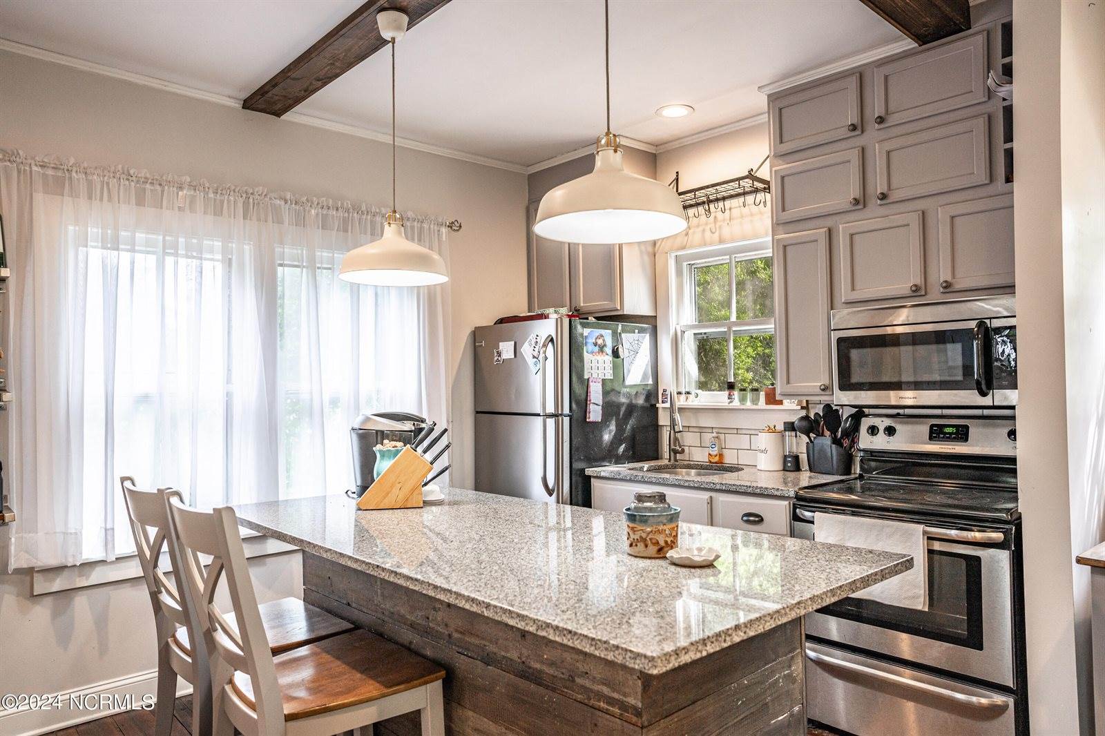 260 North May Street, Southern Pines, NC 28387