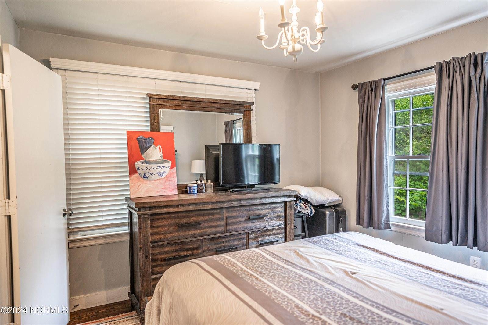 260 North May Street, Southern Pines, NC 28387