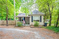 260 North May Street, Southern Pines, NC 28387