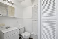19 Singer Ave, McKees Rocks, PA 15136