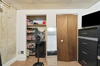 19 Singer Ave, McKees Rocks, PA 15136
