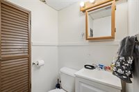 19 Singer Ave, McKees Rocks, PA 15136