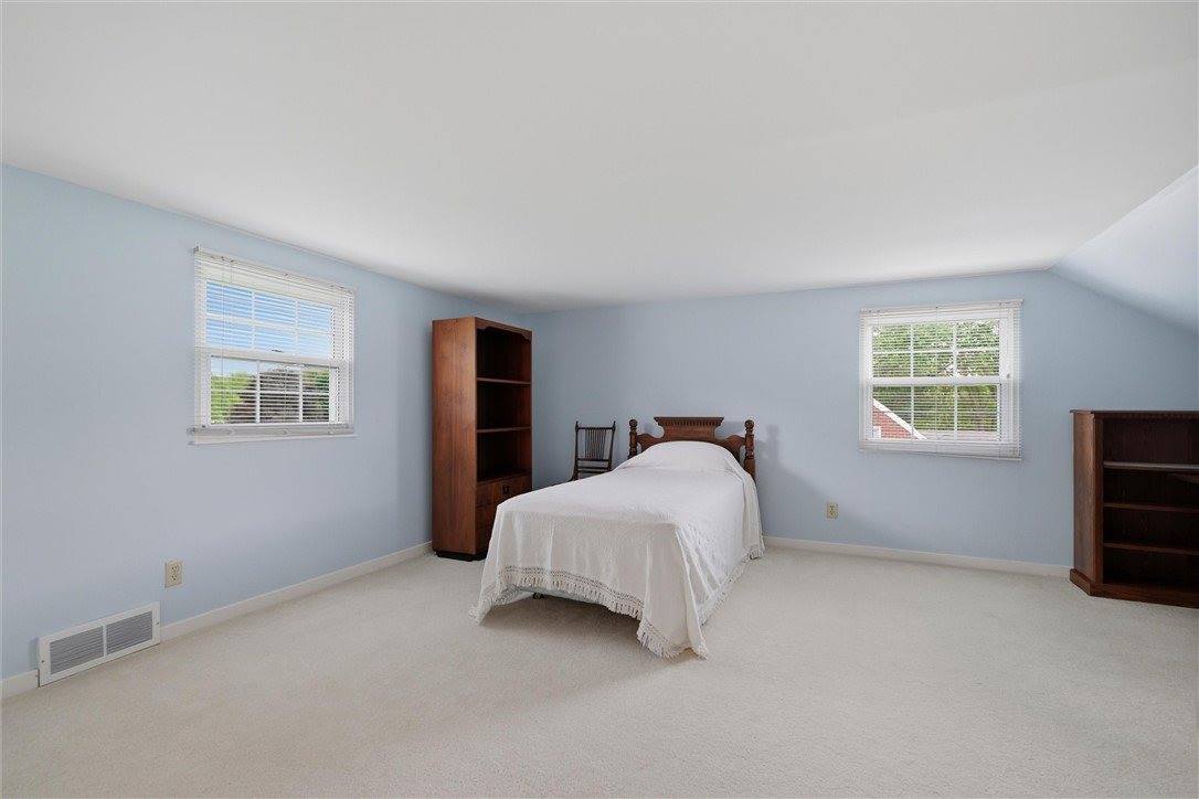 612 Sunset Drive, Buffalo Township, PA 16229