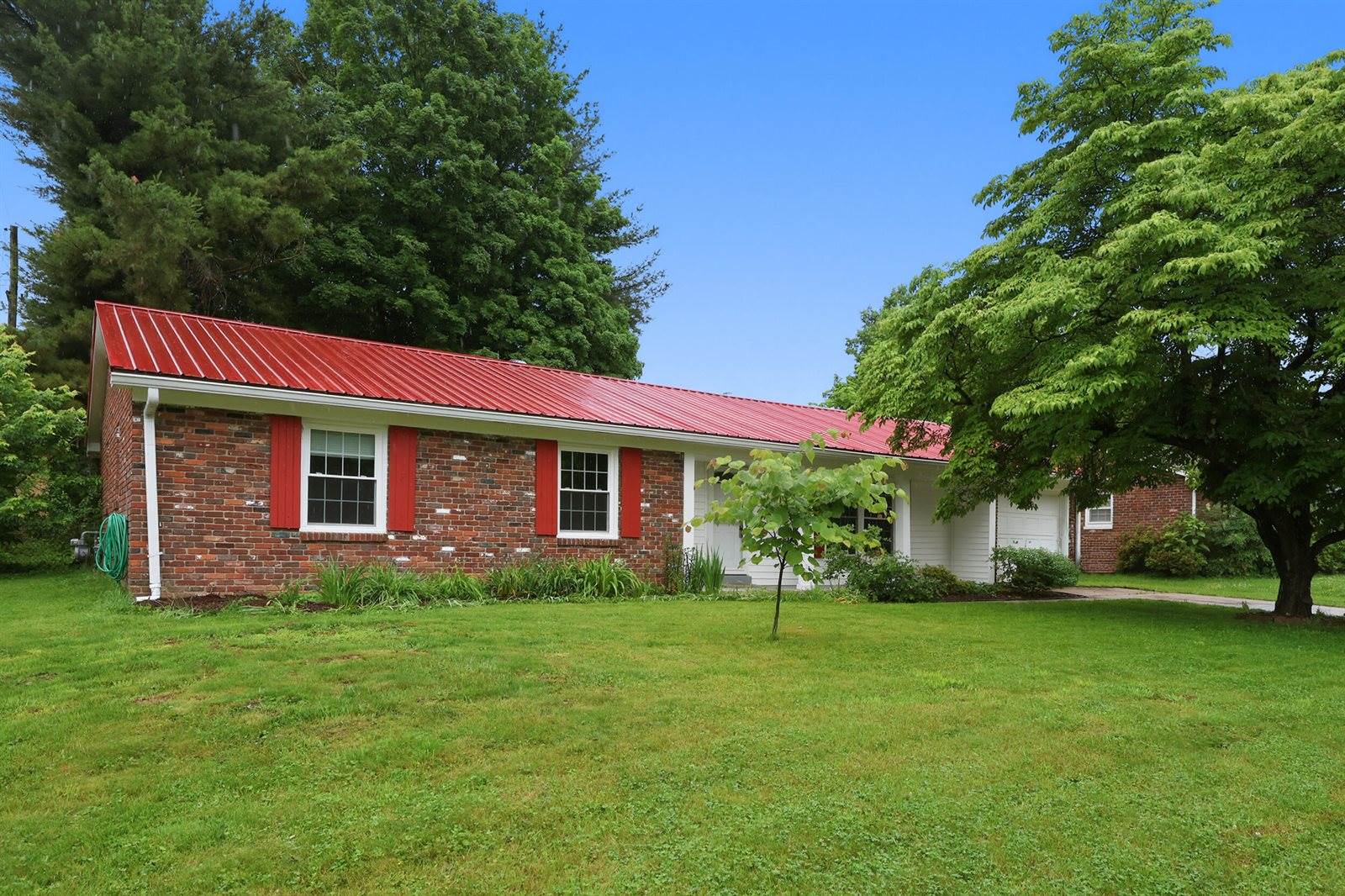 212 Sequoyah Trail, Frankfort, KY 40601