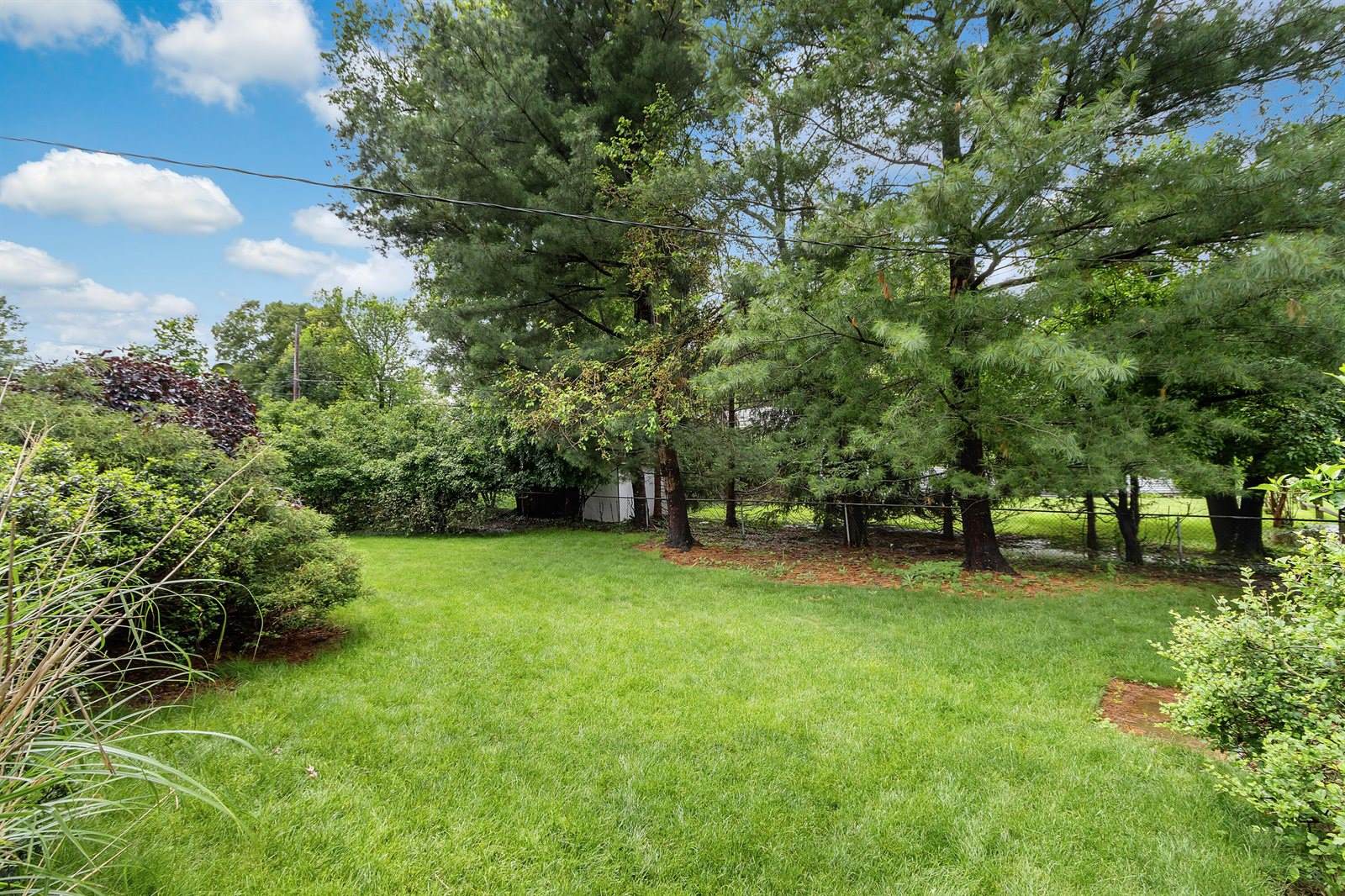 6835 Bowerman Street East, Worthington, OH 43085