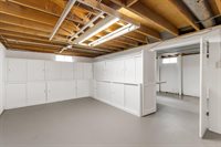 6835 Bowerman Street East, Worthington, OH 43085