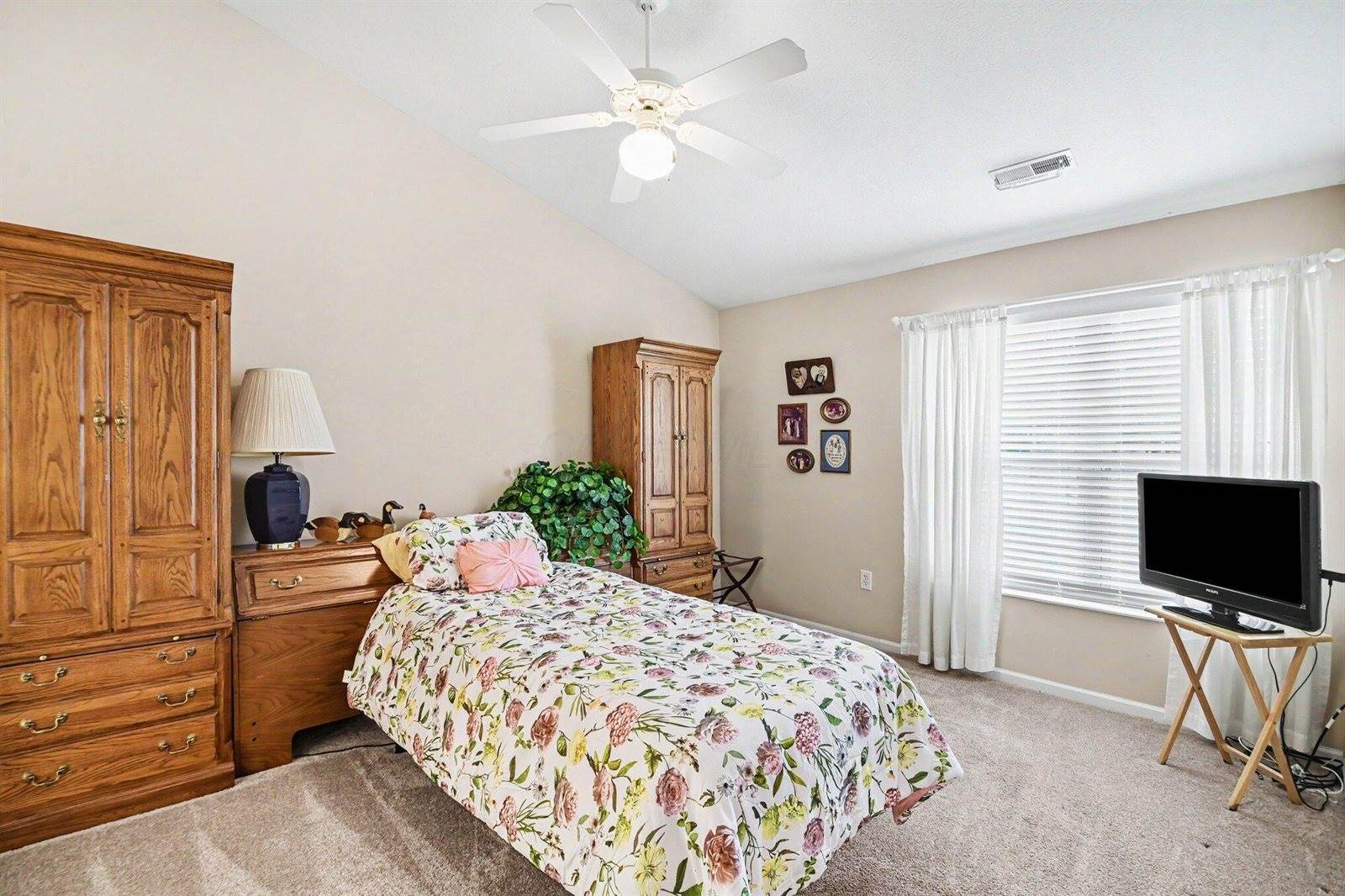 5382 Ruth Amy Avenue, Westerville, OH 43081