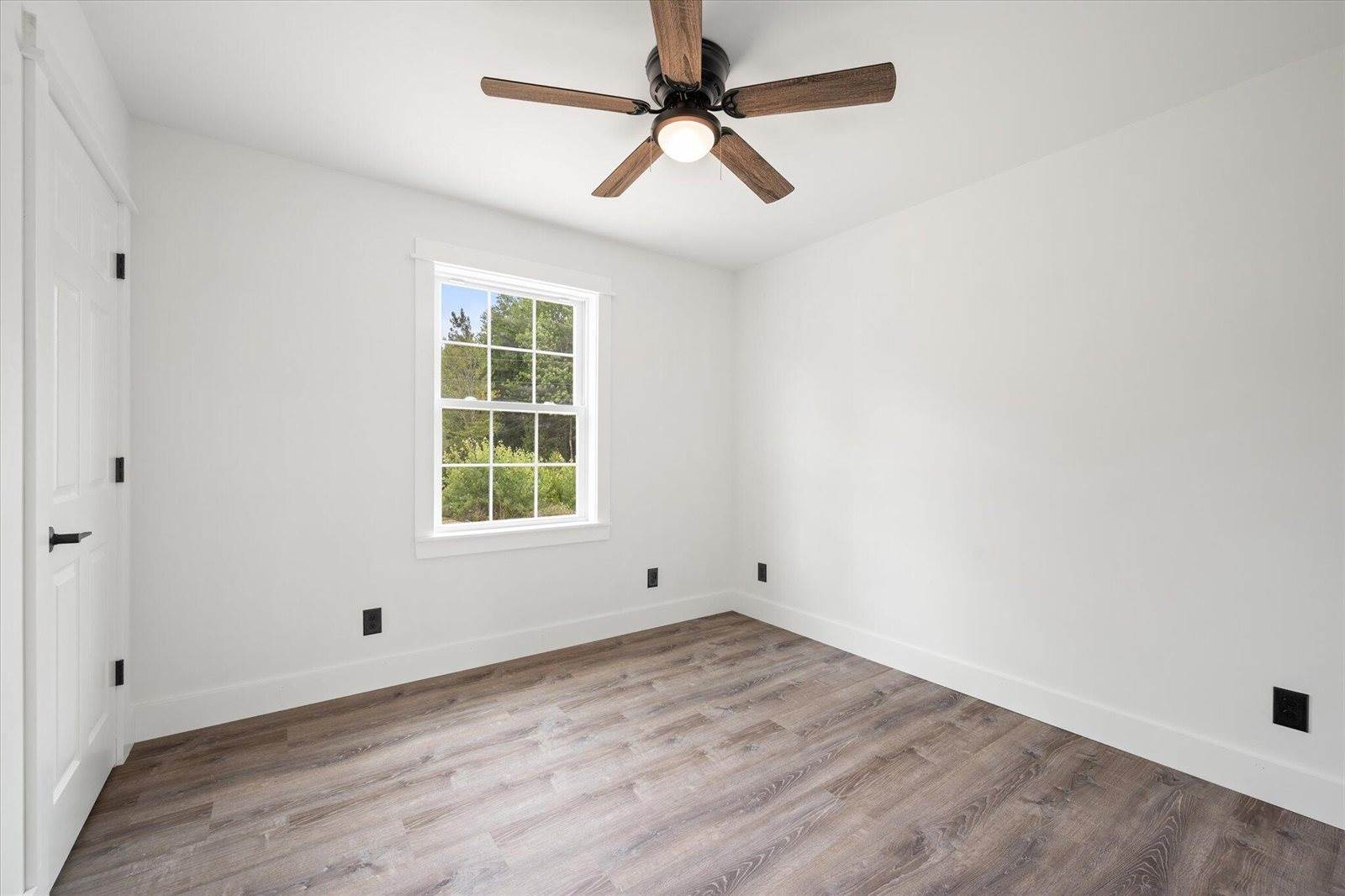 282 Merrill Road, Levant, ME 04456