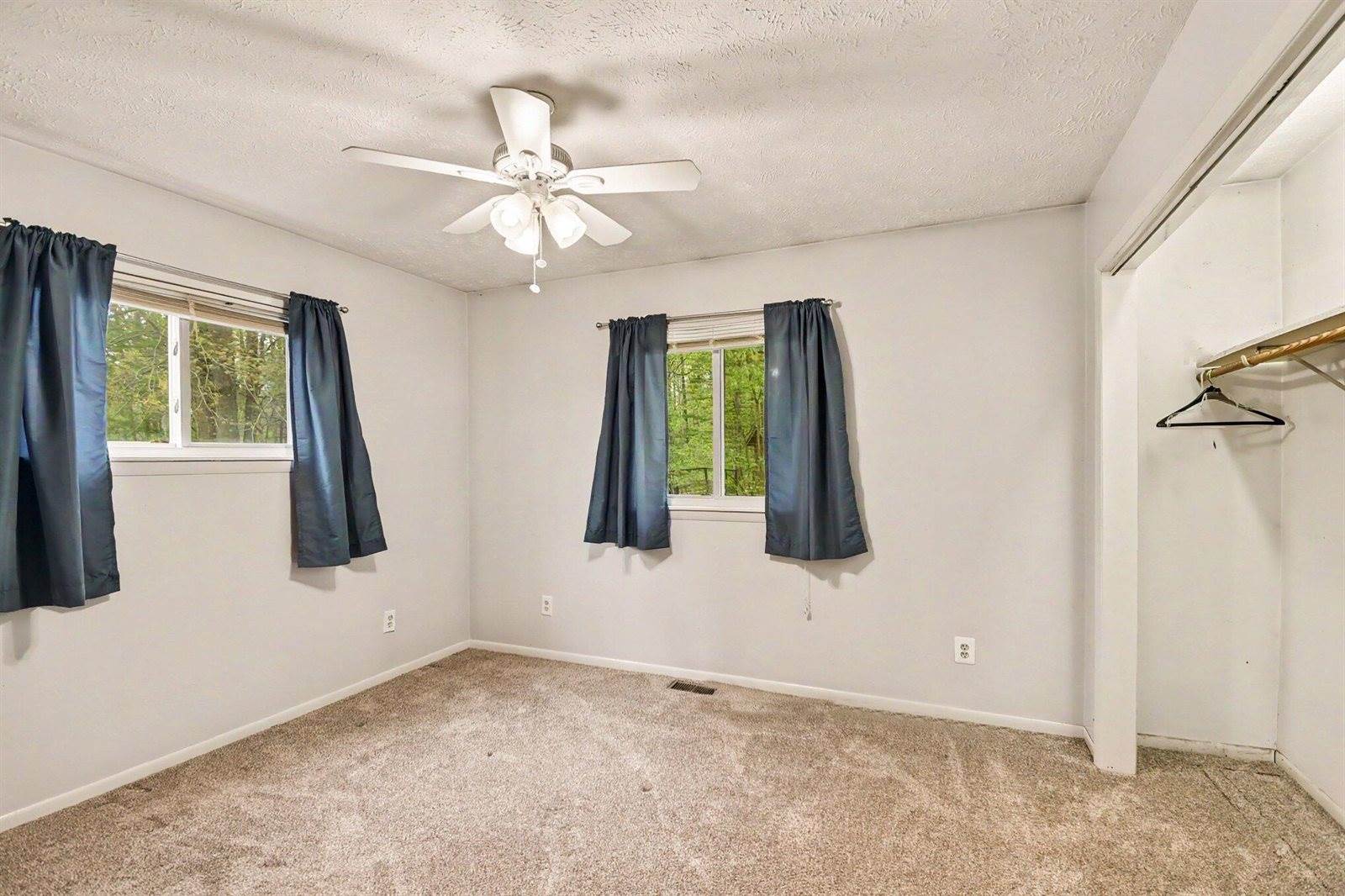 306 Silverhill Drive, Houghton Lake, MI 48629