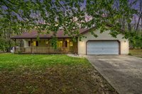 306 Silverhill Drive, Houghton Lake, MI 48629