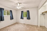 306 Silverhill Drive, Houghton Lake, MI 48629
