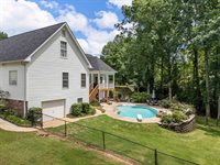 379 Shallowford Drive, Boiling Springs, SC 29316