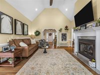 379 Shallowford Drive, Boiling Springs, SC 29316